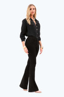 Calça Jeans Flare Mega Bumbum Cós Médio Preto Intenso