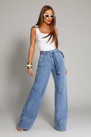 Calça Jeans Wide Leg Basic com Cinto Removível Cós Super Alto Clara
