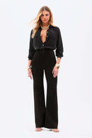 Calça Jeans Wide Leg Modeladora Cós Super Alto Barra Corte a Laser Preto Intenso