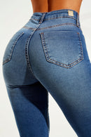 Calça Jeans Reta Modeladora Inesquecível Cós Médio