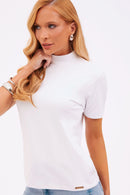 Camiseta Gola Alta Curve Branca
