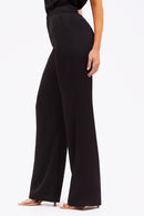 Calça Alfaiataria de Viscose Acetinada Essence Preta