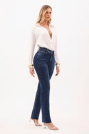 Calça Jeans Reta Modeladora Essencial Cós Super Alto Barra Corte a Laser