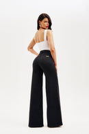Calça Jeans Pantalona Modeladora Cós Médio Preta