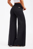 Calça Jeans Pantalona Modeladora Cós Médio Preta