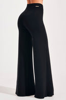 Calça Pantalona Comfort Office Preta