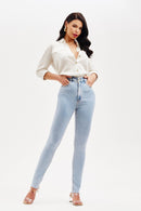 Calça Jeans Skinny Modeladora Revolucionária Cós Super Alto Barra Corte a Laser Clara