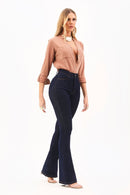 Calça Jeans Flare Ultra Modeladora Cós Alto Barra Tradicional