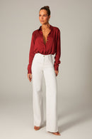 Calça Jeans Wide Leg Modeladora Milagrosa Cós Super Alto Barra Corte a Laser Branca