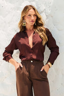 Camisa Feminina de Viscose Acetinada Essence Marrom