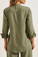 Camisa Feminina de Linho Dunas Verde Militar