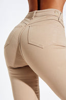 Calça Jeans Reta Modeladora Cós Alto Barra Corte a Laser Nude