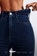 Calça Jeans Pantalona Luxury Cós Super Alto Barra Corte a Laser Escura